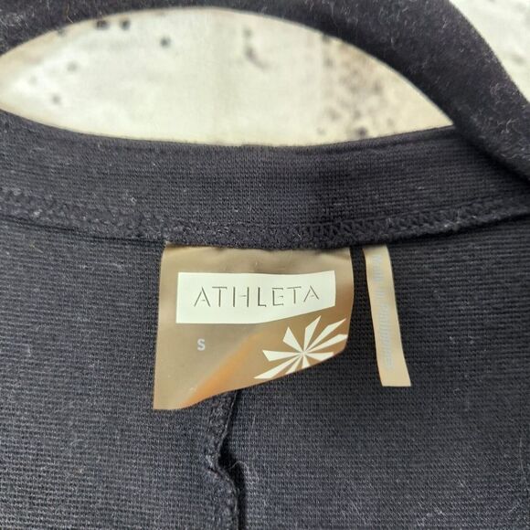 Athleta Black Sleevelesss Wrap Dress Womens Small knit stretch Athleisure 46295 - Picture 4 of 6